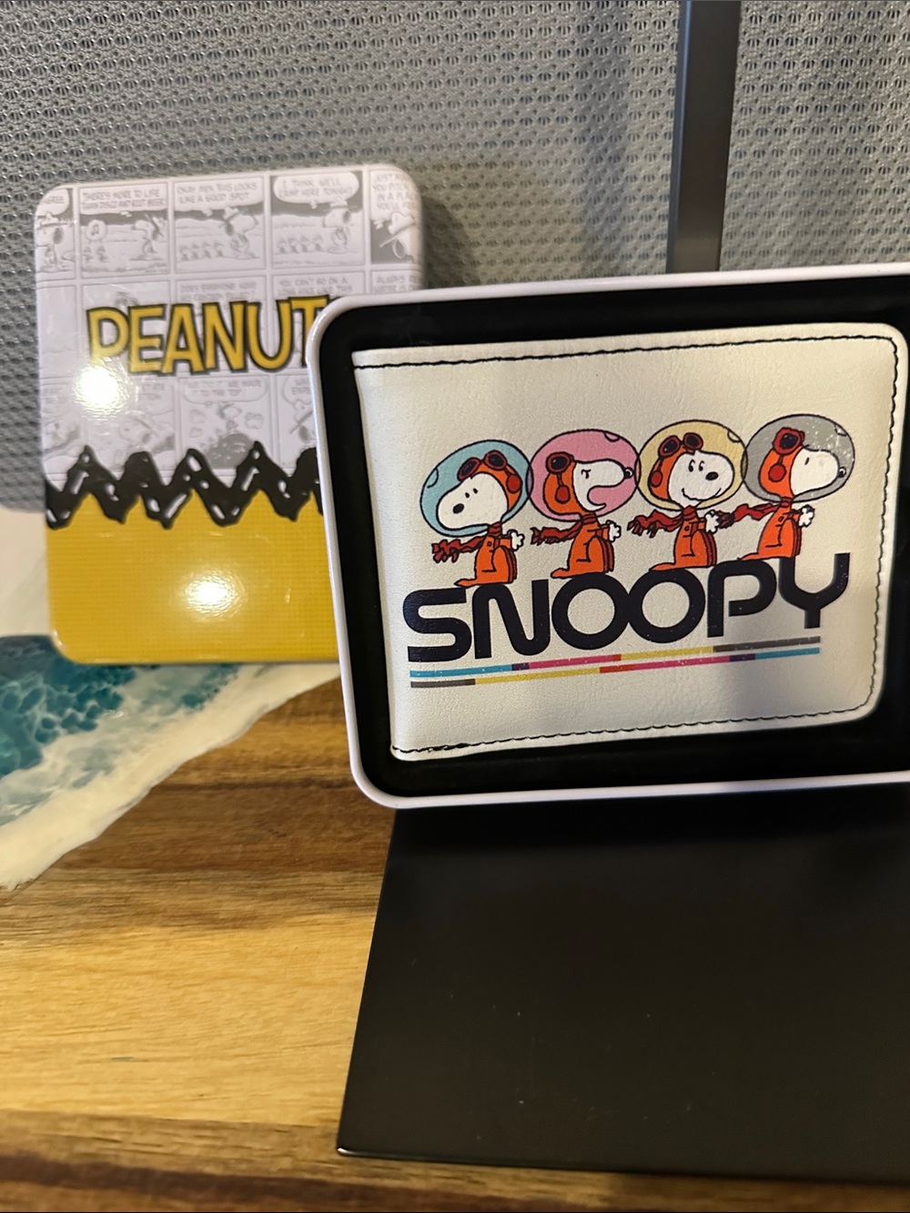 Buckle-Down Snoopy Retro Astronauts White Wallet